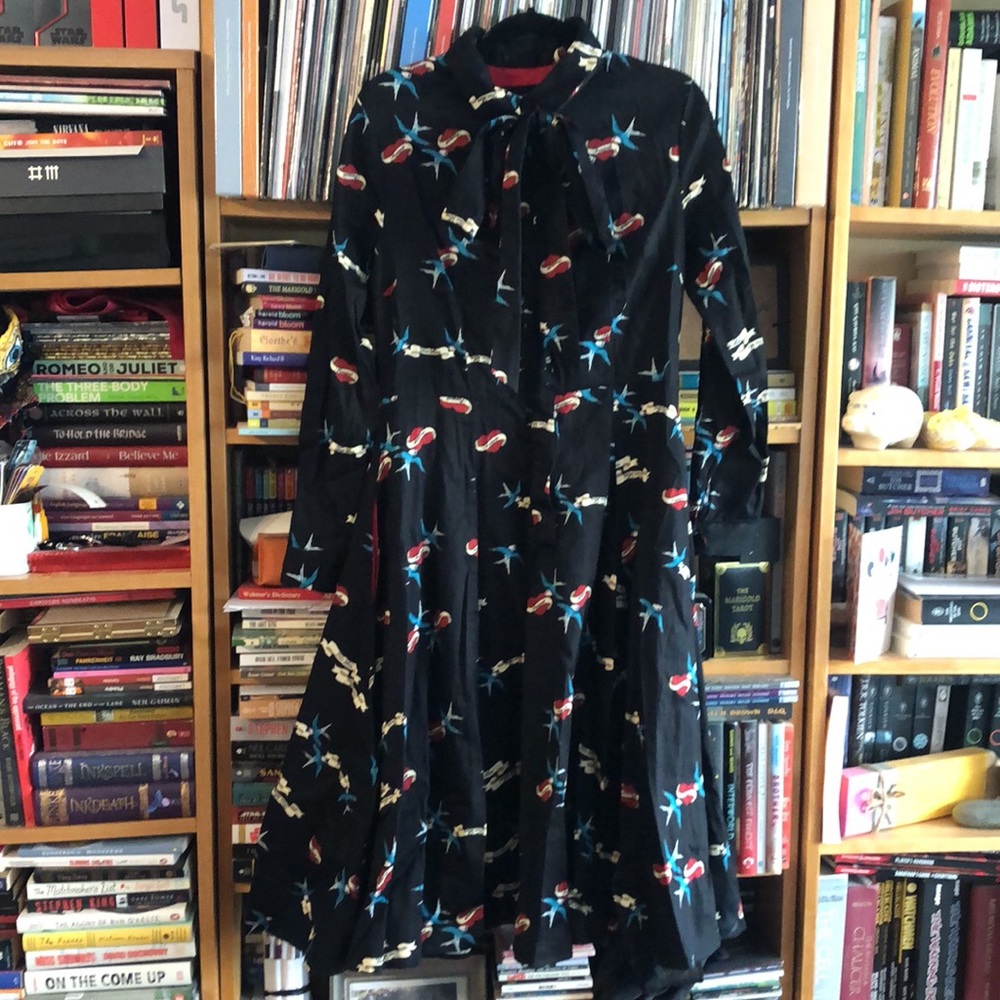 Collectif UK 12/ US 8 Long Sleeve black dress with blue bird and hearts print